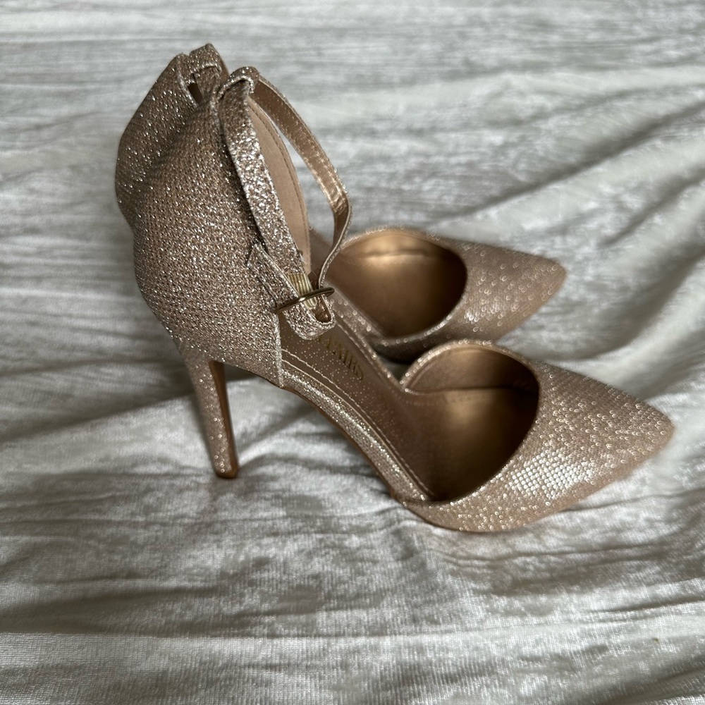 NEW Gold Heels with Ankle Strap